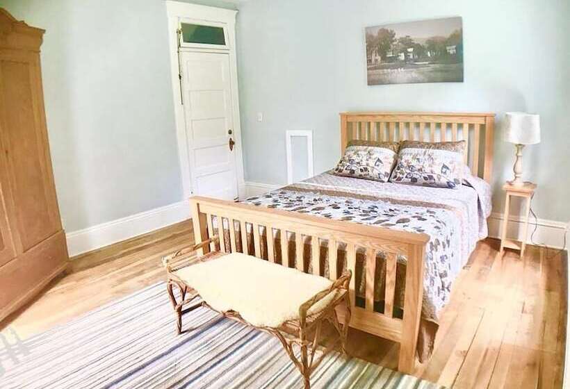 Laurel River Club Bed & Breakfast Or Lrcbnb