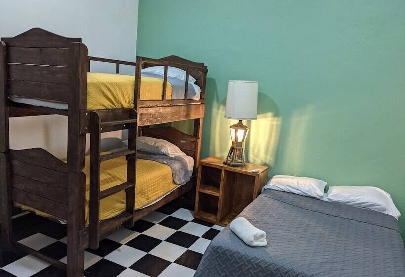 My Family In Monterrey Hostel