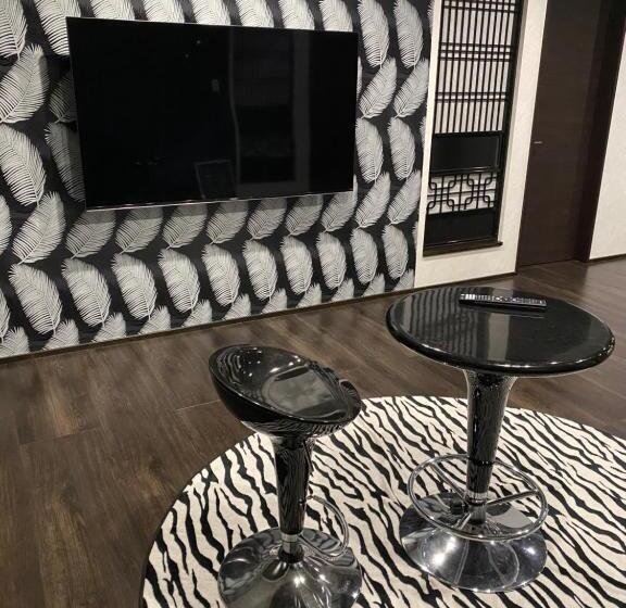 بنسيون 憩ikoi Guest House & Cafe Bar