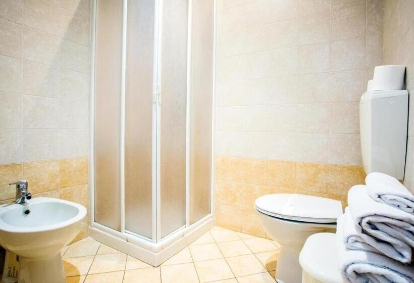 ペンション Affittacamere Famiglia Do