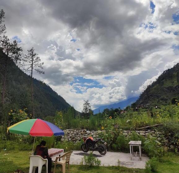 پانسیون Breathe Inn