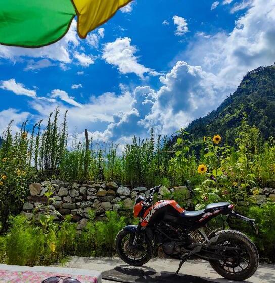 پانسیون Breathe Inn