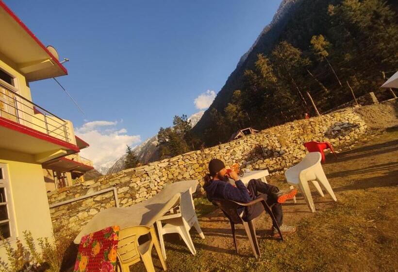 پانسیون Breathe Inn