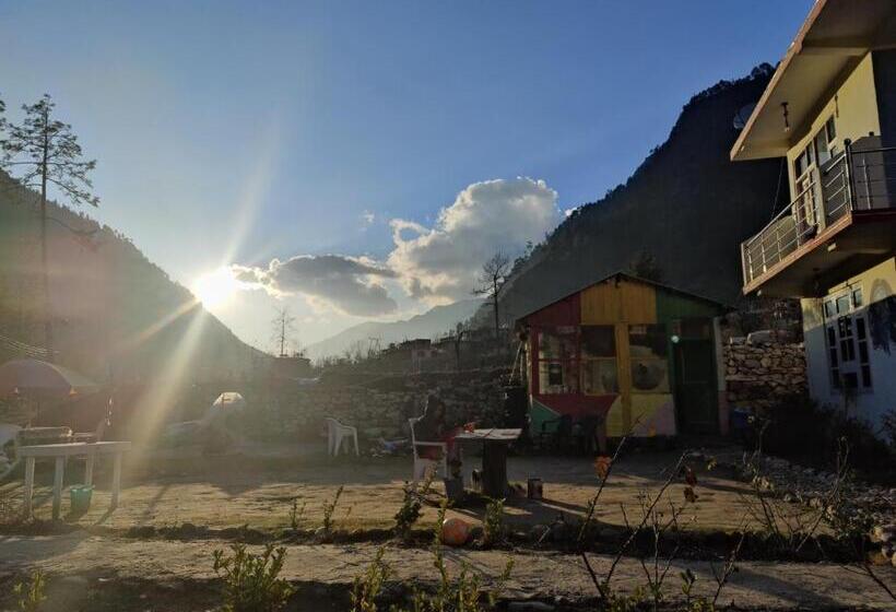 پانسیون Breathe Inn