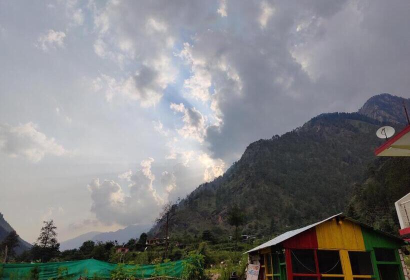 پانسیون Breathe Inn