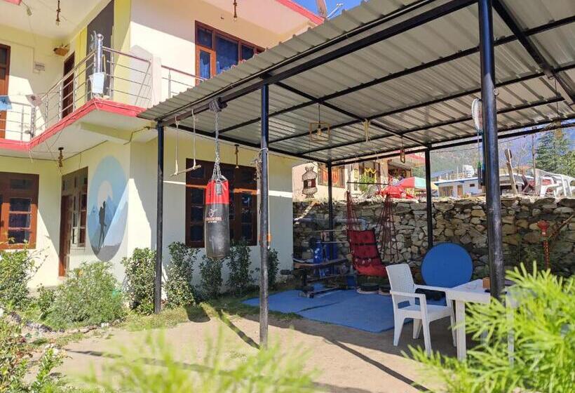 پانسیون Breathe Inn