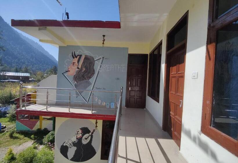 پانسیون Breathe Inn