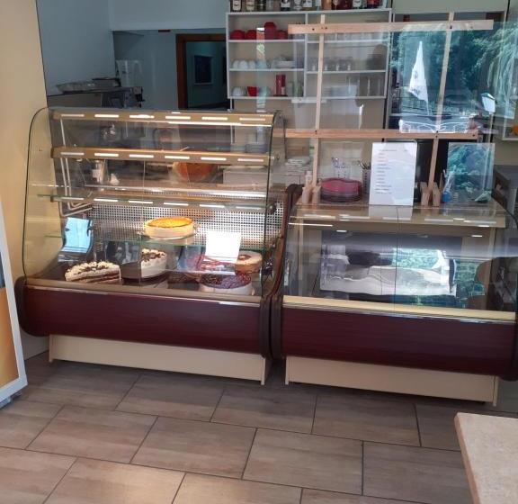 Пансион Cafe Moselterrasse