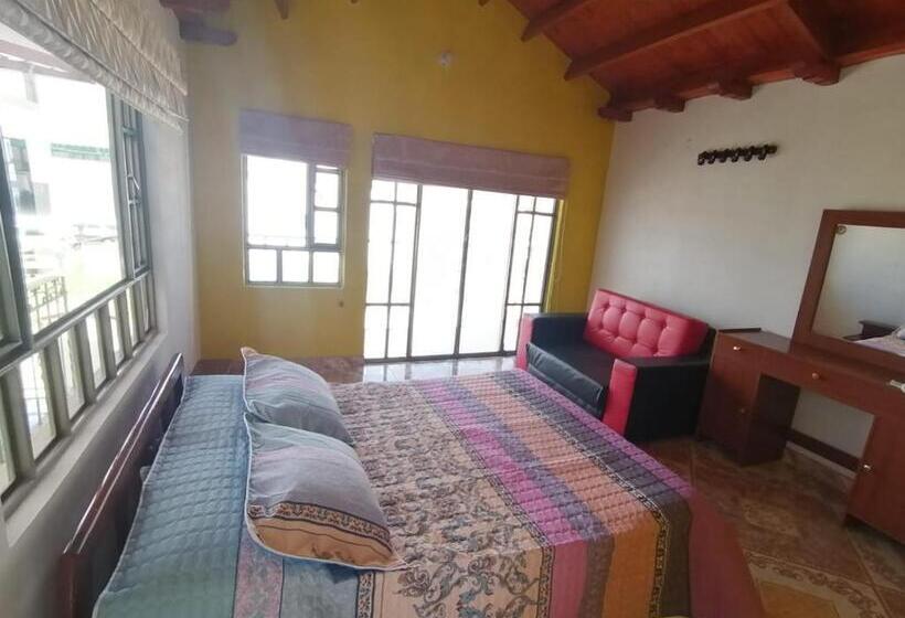 بنسيون Hospedaje Rodal