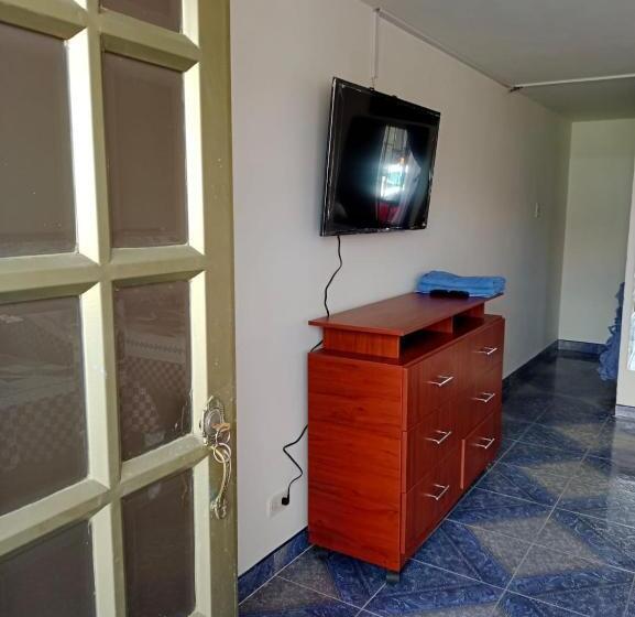 بنسيون Hospedaje Rodal