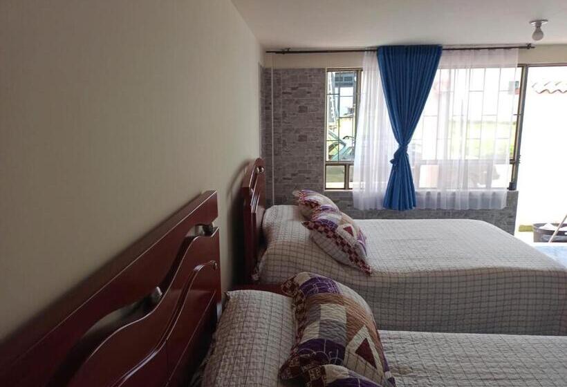 بنسيون Hospedaje Rodal