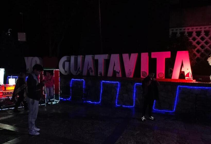 بنسيون Hospedaje Rodal