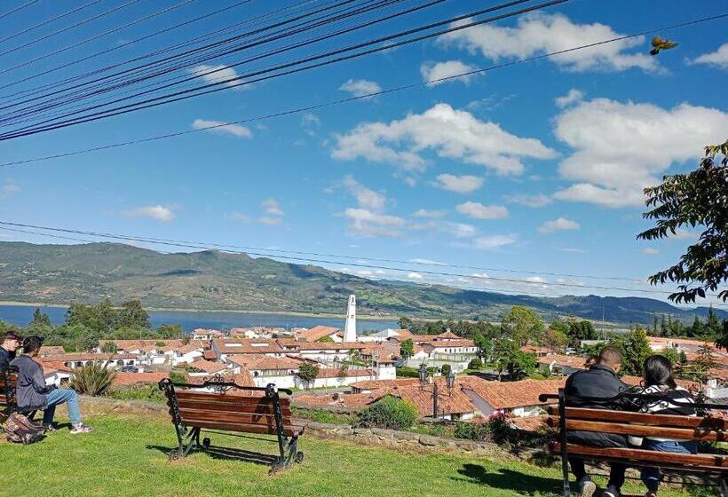 بنسيون Hospedaje Rodal