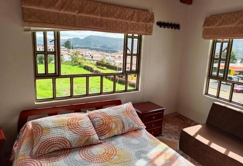 بنسيون Hospedaje Rodal