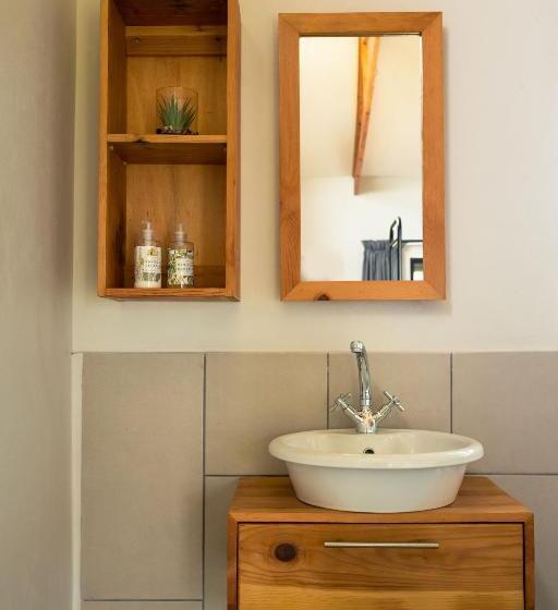 بنسيون Marculem Guest Farm