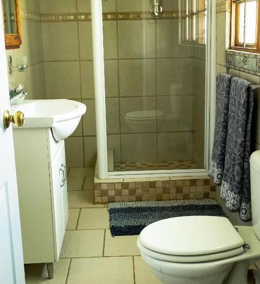 بنسيون Marculem Guest Farm