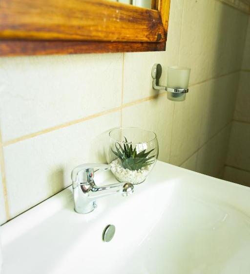 بنسيون Marculem Guest Farm