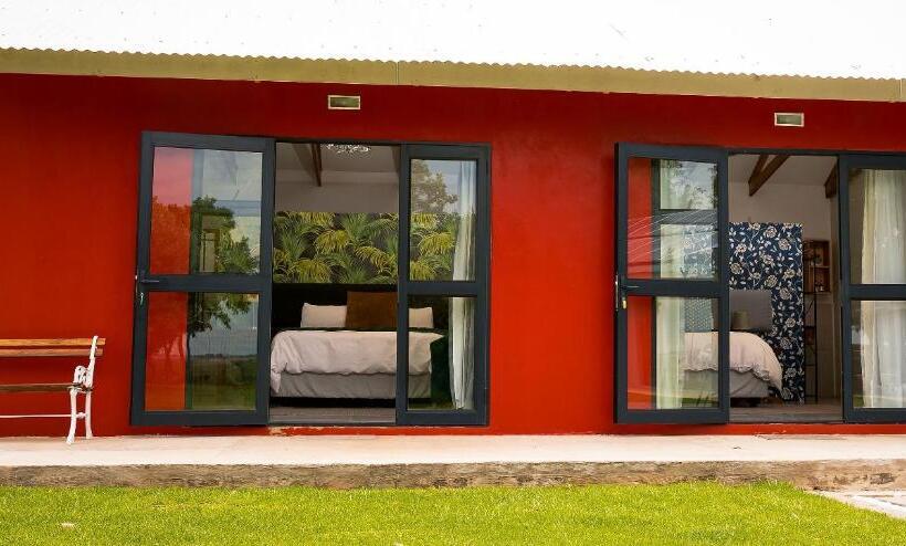 بنسيون Marculem Guest Farm