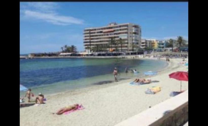 פנסיון Room In Guest Room  Private Individual Room With Exit Terrace And Shared Bathroom