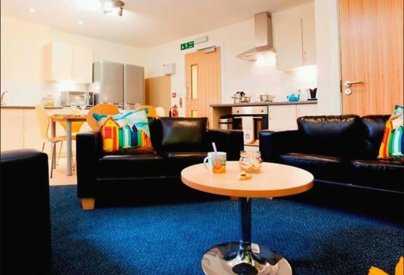 פנסיון Stylish Rooms Penryn