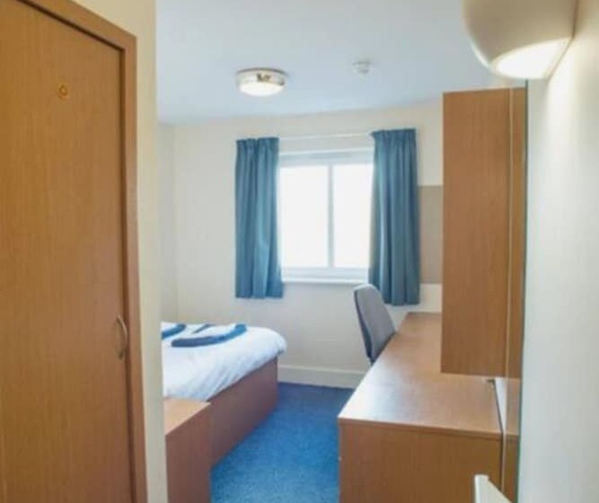 פנסיון Stylish Rooms Penryn