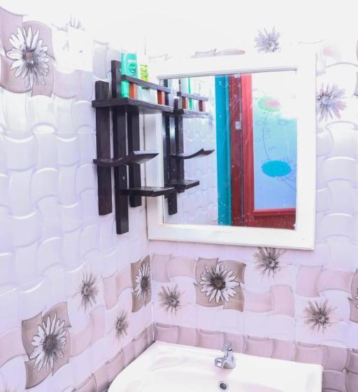 بنسيون Virgin Forest Inn