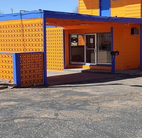 Sunset Motel