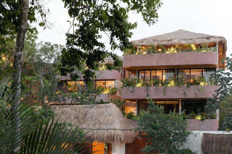 Zereno Tulum Beach Club Access