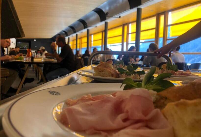 호스텔 Villaggio Di Vacanza Tcs