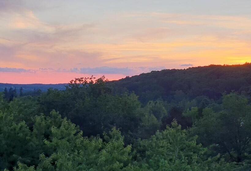 住宿加早餐  Auberge De La Garenne