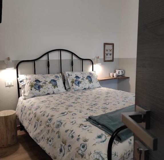 민박 Le Farfalle Di Armeno