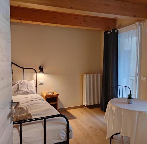 민박 Le Farfalle Di Armeno