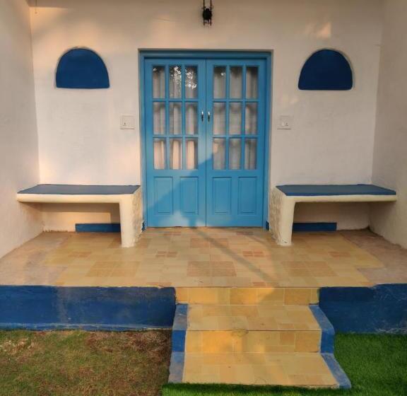 ベッドアンドブレックファースト Makarios Boutique