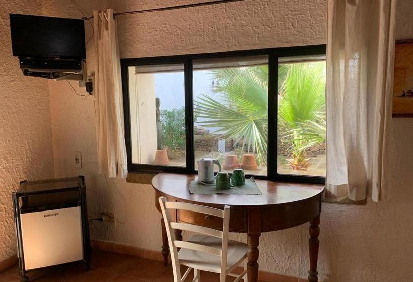 Cactus B&b Le Casette Di Marilena