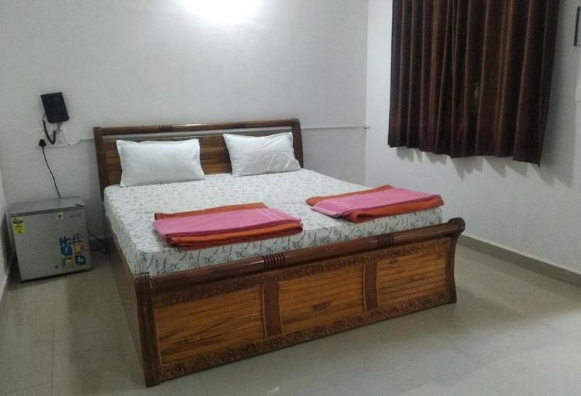 فندق Collection O 15487 Ashoka King