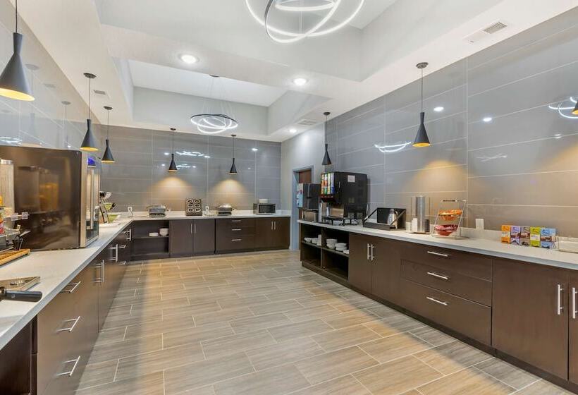 酒店 La Quinta Inn & Suites By Wyndham Coralville Iowa City