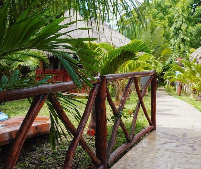 בית מלון כפרי Boutique Aurea