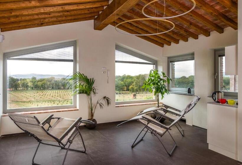 هتل Chimera Tuscany Resort