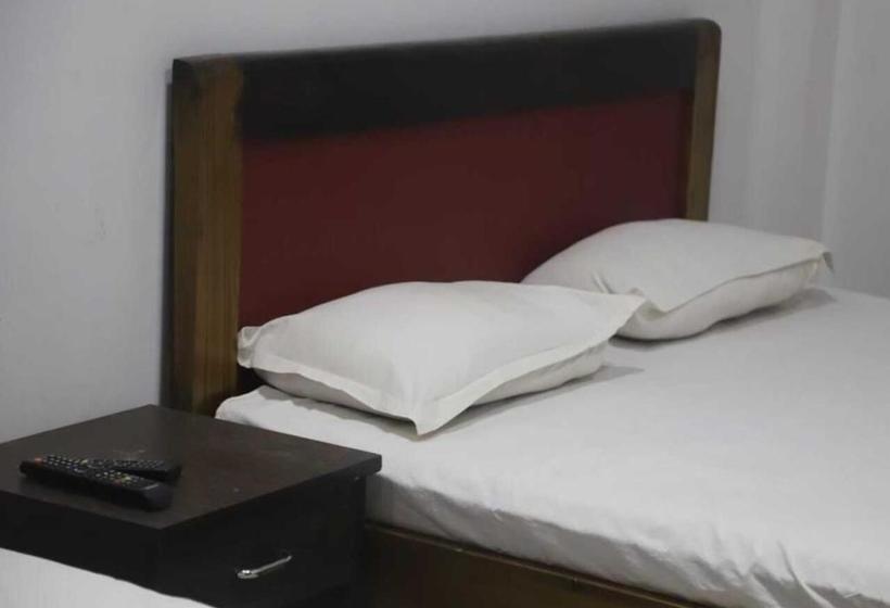 酒店 Staymaker Dsilva Dandeli Lodge