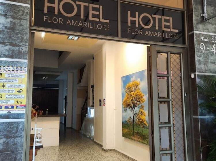 בית מלון כפרי El Flor Amarillo