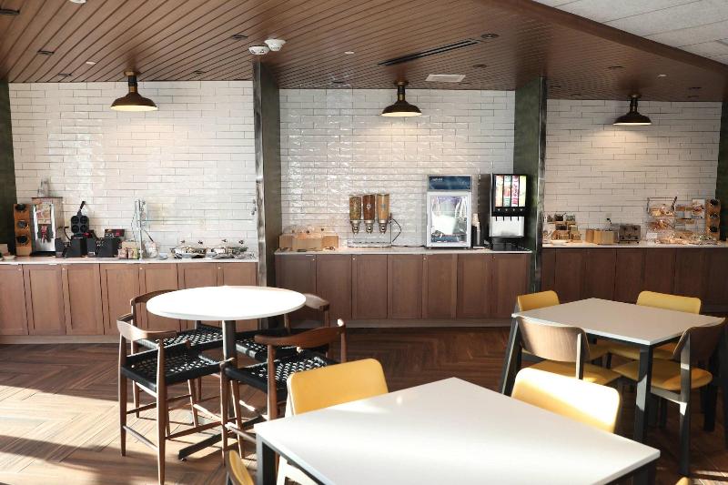 فندق Fairfield Inn & Suites Marquette