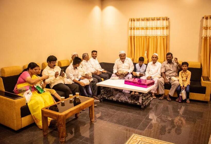 호텔 Faiz Residency