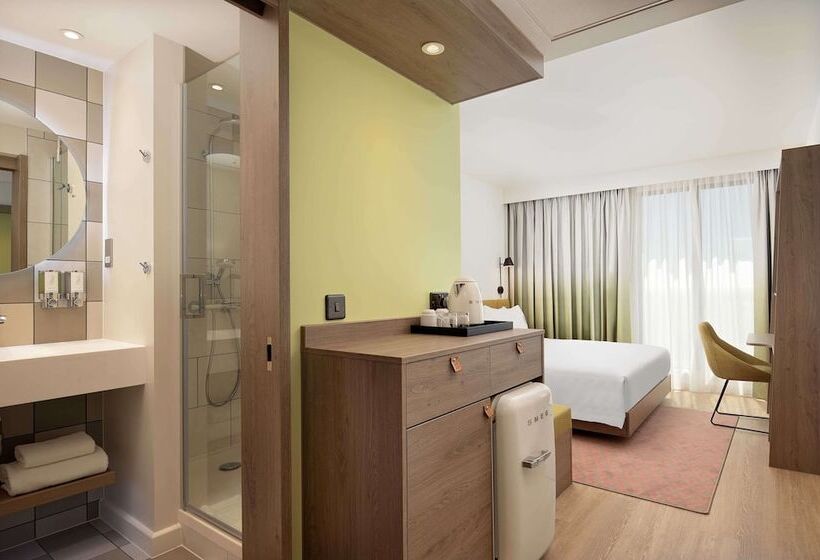 ホテル Hampton By Hilton High Wycombe