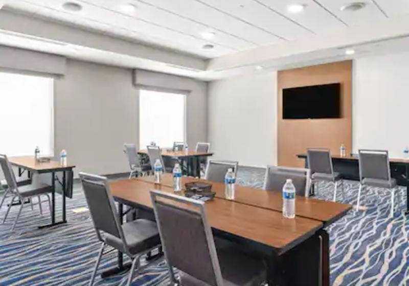 فندق Hampton Inn Bellingham Airport