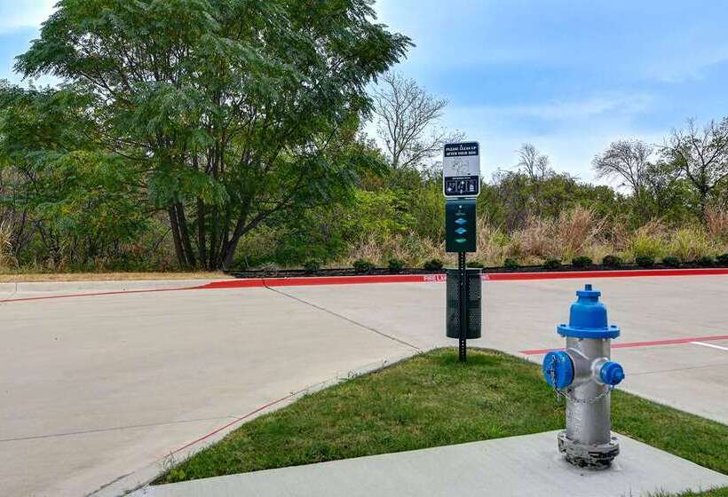 בית מלון כפרי Home2 Suites By Hilton North Plano Hwy 75