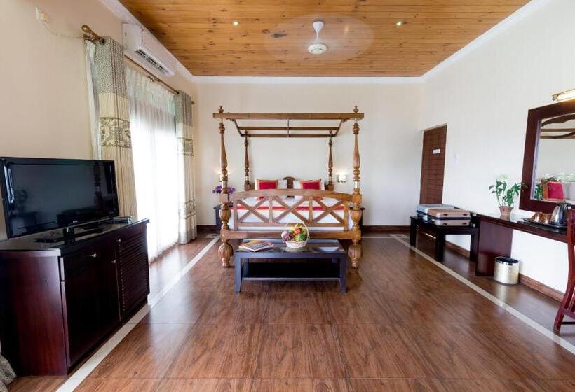 호텔 Kings Ridge Kandy