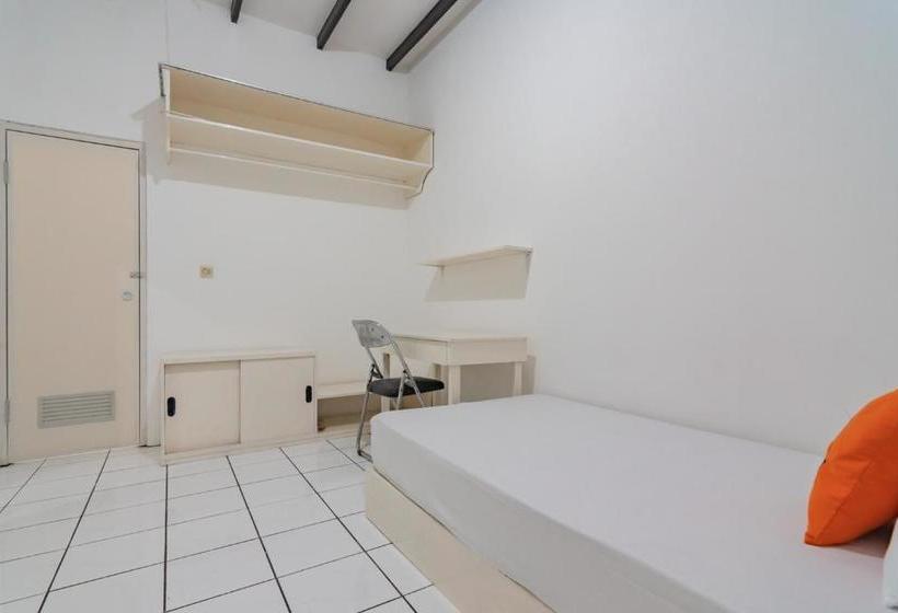 酒店 Koolkost Female Syariah Near Parahyangan University 3 (minimum Stays 6 Nights)