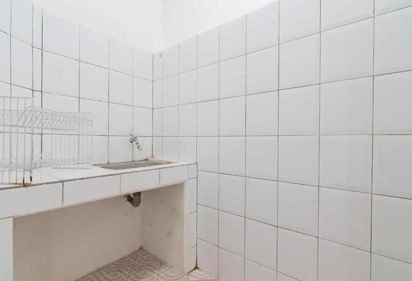 酒店 Koolkost Female Syariah Near Parahyangan University 3 (minimum Stays 6 Nights)