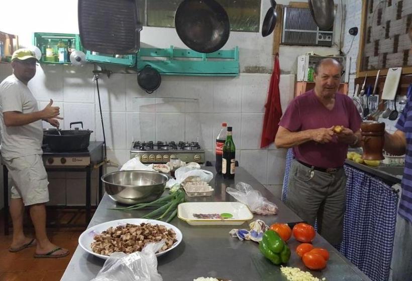 בית מלון כפרי Y Residencial Amigos