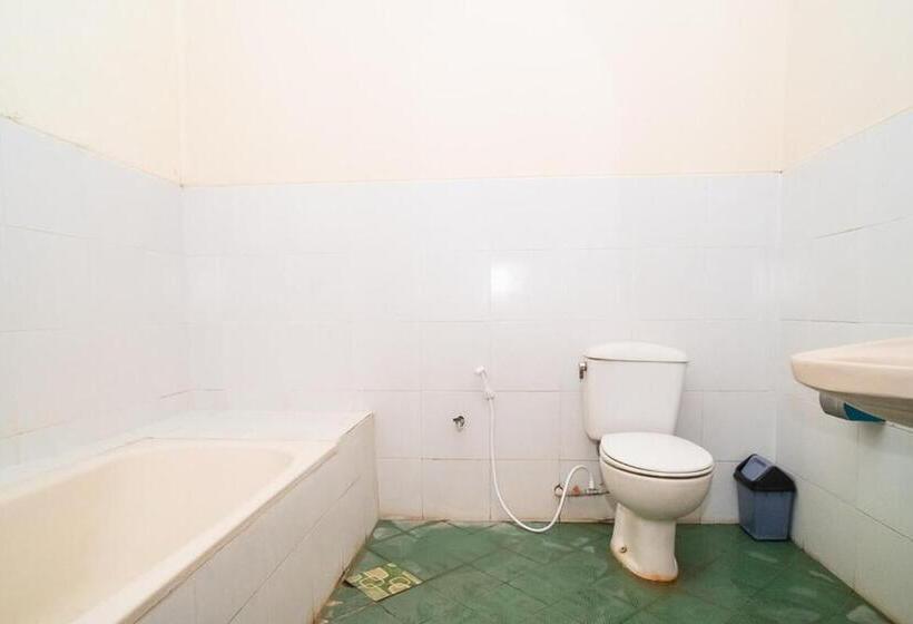 호텔 Reddoorz Near Kampus 3 Uty Yogyakarta